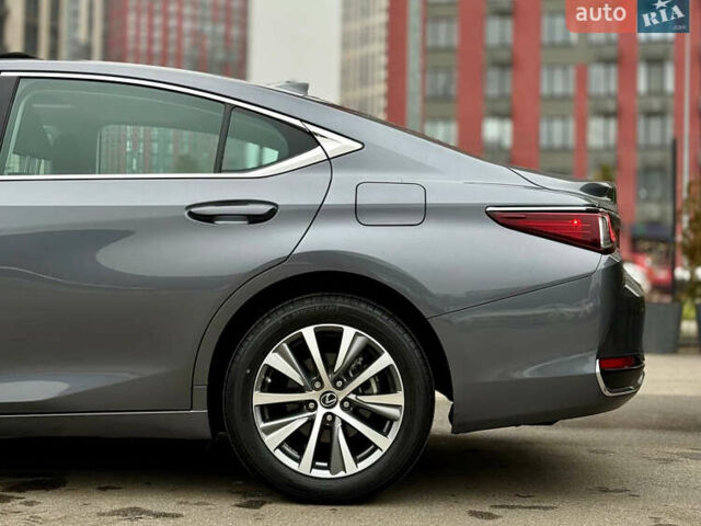 Сірий Лексус ЕС, об'ємом двигуна 2.5 л та пробігом 40 тис. км за 26900 $, фото 12 на Automoto.ua