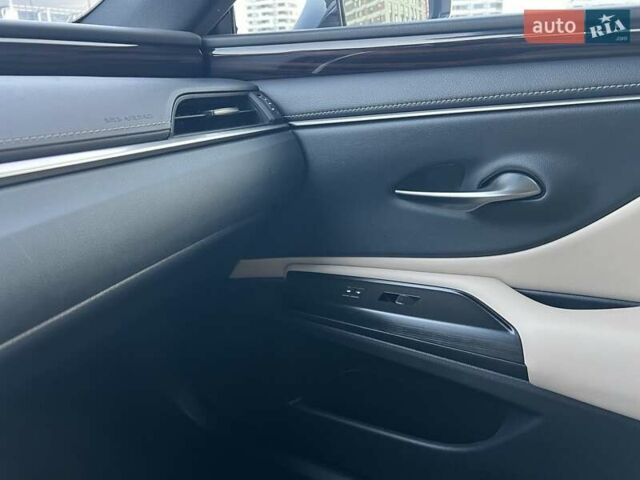 Сірий Лексус ЕС, об'ємом двигуна 2.49 л та пробігом 54 тис. км за 34500 $, фото 12 на Automoto.ua