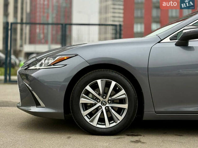 Сірий Лексус ЕС, об'ємом двигуна 2.5 л та пробігом 40 тис. км за 26900 $, фото 13 на Automoto.ua