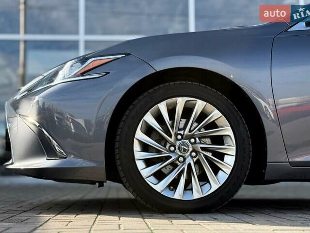 Серый Лексус ЕС, объемом двигателя 3.46 л и пробегом 68 тыс. км за 34990 $, фото 8 на Automoto.ua