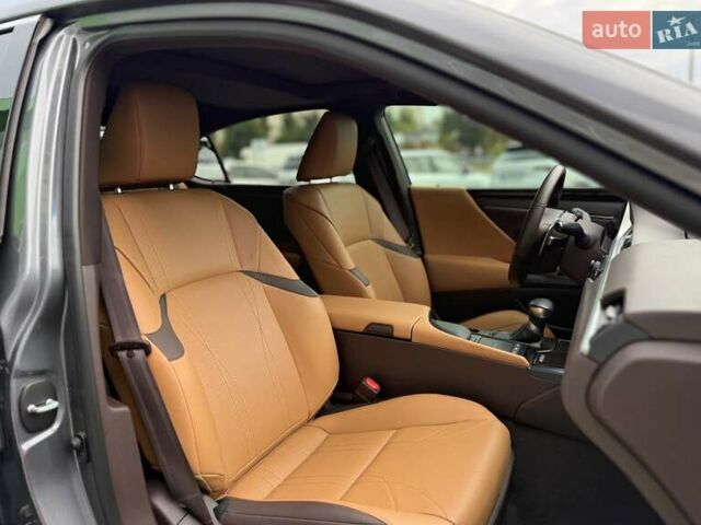 Серый Лексус ЕС, объемом двигателя 3.46 л и пробегом 68 тыс. км за 34990 $, фото 22 на Automoto.ua