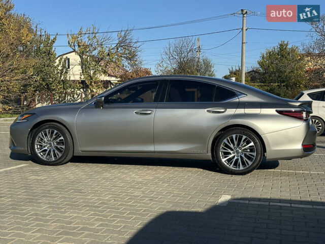 Сірий Лексус ЕС, об'ємом двигуна 2.49 л та пробігом 60 тис. км за 37000 $, фото 2 на Automoto.ua