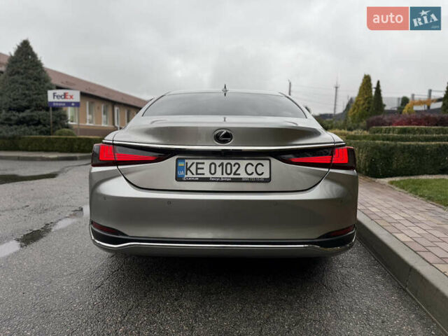 Лексус ЕС 2021 у Дніпро (Дніпропетровську) на Automoto.ua Сірий Лексус ЕС, об'ємом двигуна 2.49 л та пробігом 63 тис. км за 40999 $, фото 11 на Automoto.ua