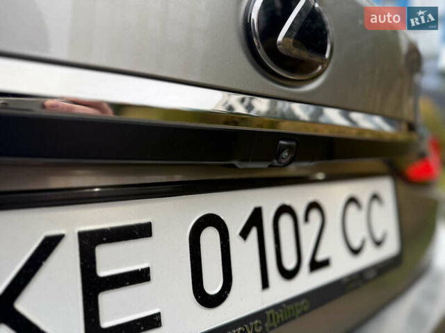 Лексус ЕС 2021 у Дніпро (Дніпропетровську) на Automoto.ua Сірий Лексус ЕС, об'ємом двигуна 2.49 л та пробігом 63 тис. км за 40999 $, фото 27 на Automoto.ua