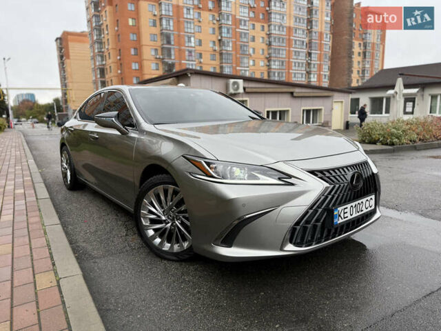 Лексус ЕС 2021 у Дніпро (Дніпропетровську) на Automoto.ua Сірий Лексус ЕС, об'ємом двигуна 2.49 л та пробігом 63 тис. км за 40999 $, фото 19 на Automoto.ua