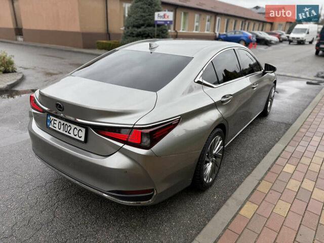 Лексус ЕС 2021 у Дніпро (Дніпропетровську) на Automoto.ua Сірий Лексус ЕС, об'ємом двигуна 2.49 л та пробігом 63 тис. км за 40999 $, фото 14 на Automoto.ua