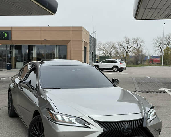 Сірий Лексус ЕС, об'ємом двигуна 2.5 л та пробігом 76 тис. км за 33999 $, фото 2 на Automoto.ua