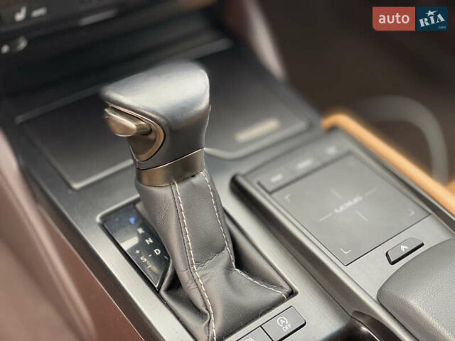 Серый Лексус ЕС, объемом двигателя 2.49 л и пробегом 185 тыс. км за 32800 $, фото 54 на Automoto.ua