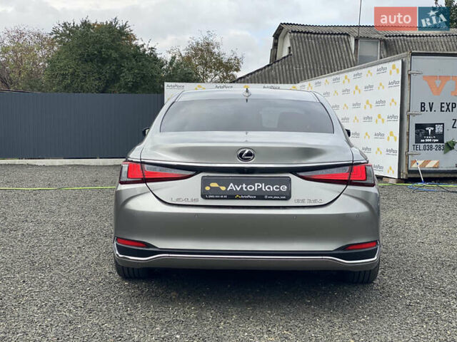 Серый Лексус ЕС, объемом двигателя 2.49 л и пробегом 185 тыс. км за 32800 $, фото 12 на Automoto.ua