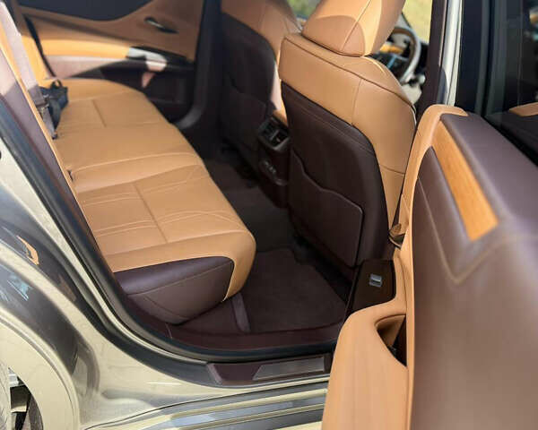 Сірий Лексус ЕС, об'ємом двигуна 3.46 л та пробігом 55 тис. км за 52000 $, фото 40 на Automoto.ua