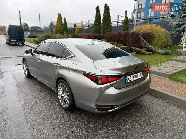 Лексус ЕС 2021 у Дніпро (Дніпропетровську) на Automoto.ua Сірий Лексус ЕС, об'ємом двигуна 2.49 л та пробігом 63 тис. км за 40999 $, фото 8 на Automoto.ua