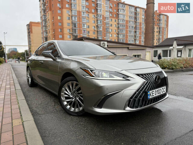 Лексус ЕС 2021 у Дніпро (Дніпропетровську) на Automoto.ua Сірий Лексус ЕС, об'ємом двигуна 2.49 л та пробігом 63 тис. км за 40999 $, фото 18 на Automoto.ua