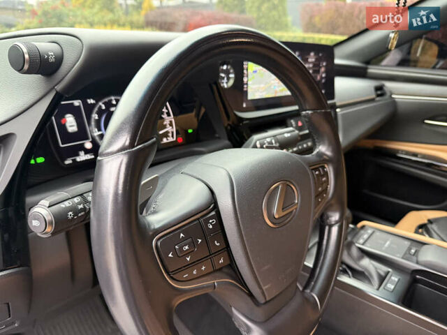 Лексус ЕС 2021 у Дніпро (Дніпропетровську) на Automoto.ua Сірий Лексус ЕС, об'ємом двигуна 2.49 л та пробігом 63 тис. км за 40999 $, фото 36 на Automoto.ua