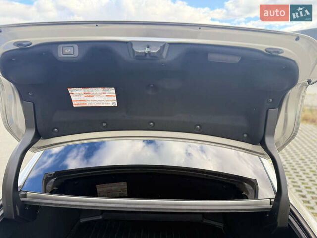 Сірий Лексус ЕС, об'ємом двигуна 3.46 л та пробігом 55 тис. км за 52000 $, фото 30 на Automoto.ua