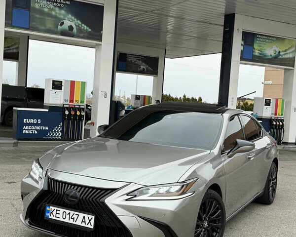 Сірий Лексус ЕС, об'ємом двигуна 2.5 л та пробігом 76 тис. км за 33999 $, фото 8 на Automoto.ua
