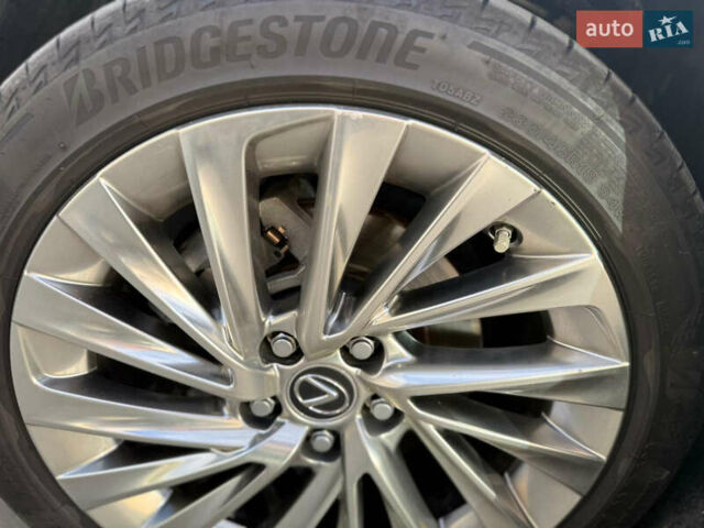 Сірий Лексус ЕС, об'ємом двигуна 3.46 л та пробігом 55 тис. км за 52000 $, фото 3 на Automoto.ua