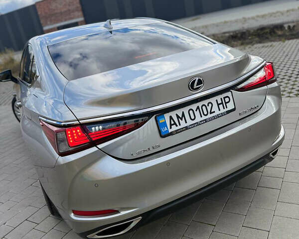 Сірий Лексус ЕС, об'ємом двигуна 3.46 л та пробігом 55 тис. км за 52000 $, фото 48 на Automoto.ua