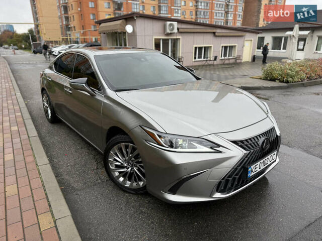 Лексус ЕС 2021 у Дніпро (Дніпропетровську) на Automoto.ua Сірий Лексус ЕС, об'ємом двигуна 2.49 л та пробігом 63 тис. км за 40999 $, фото 20 на Automoto.ua