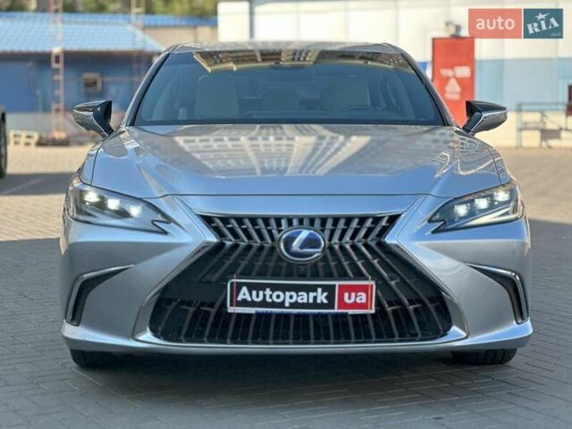 Лексус ЕС 2022 в Одессе на Automoto.ua Серый Лексус ЕС, объемом двигателя 2.5 л и пробегом 20 тыс. км за 43990 $, фото 1 на Automoto.ua