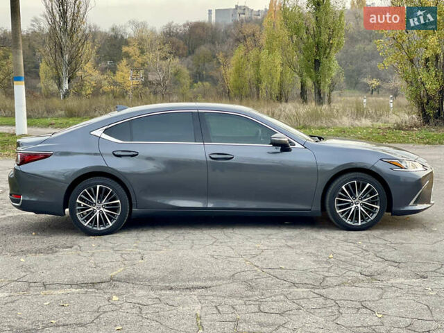 Серый Лексус ЕС, объемом двигателя 2.49 л и пробегом 70 тыс. км за 38700 $, фото 6 на Automoto.ua