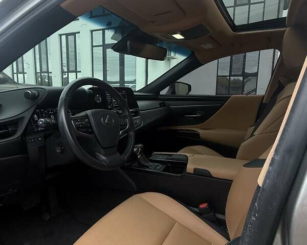 Серый Лексус ЕС, объемом двигателя 1.99 л и пробегом 38 тыс. км за 38000 $, фото 7 на Automoto.ua