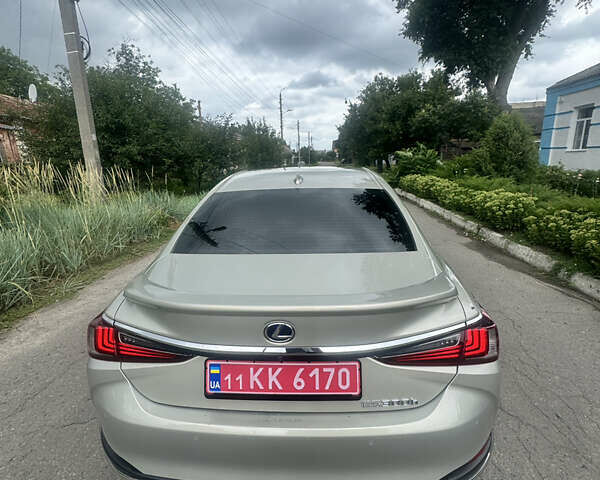 Сірий Лексус ЕС, об'ємом двигуна 2.49 л та пробігом 61 тис. км за 36500 $, фото 4 на Automoto.ua