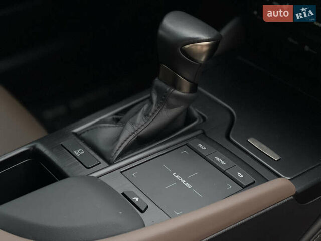 Серый Лексус ЕС, объемом двигателя 2.49 л и пробегом 70 тыс. км за 38700 $, фото 17 на Automoto.ua