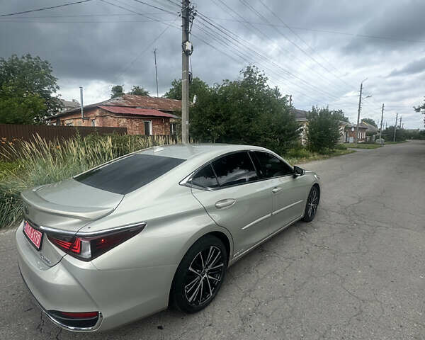 Сірий Лексус ЕС, об'ємом двигуна 2.49 л та пробігом 61 тис. км за 36500 $, фото 3 на Automoto.ua