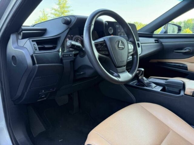 Серый Лексус ЕС, объемом двигателя 2.5 л и пробегом 22 тыс. км за 11000 $, фото 8 на Automoto.ua