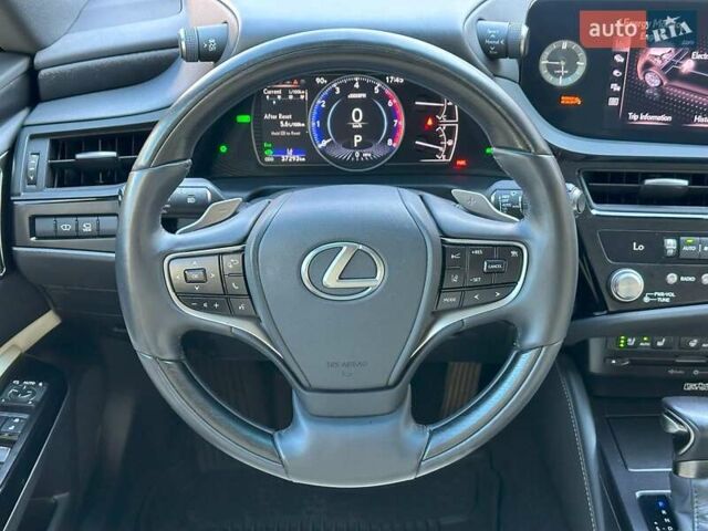 Лексус ЕС 2022 в Одессе на Automoto.ua Серый Лексус ЕС, объемом двигателя 2.5 л и пробегом 20 тыс. км за 43990 $, фото 21 на Automoto.ua