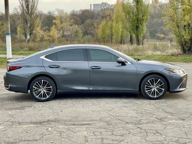 Серый Лексус ЕС, объемом двигателя 2.5 л и пробегом 70 тыс. км за 38700 $, фото 5 на Automoto.ua