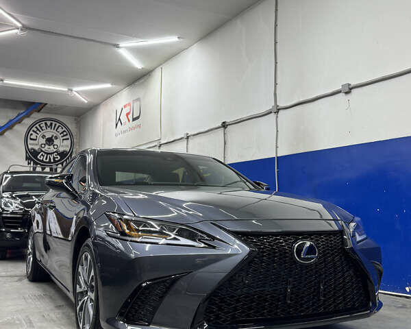 Сірий Лексус ЕС, об'ємом двигуна 2.49 л та пробігом 66 тис. км за 38490 $, фото 1 на Automoto.ua