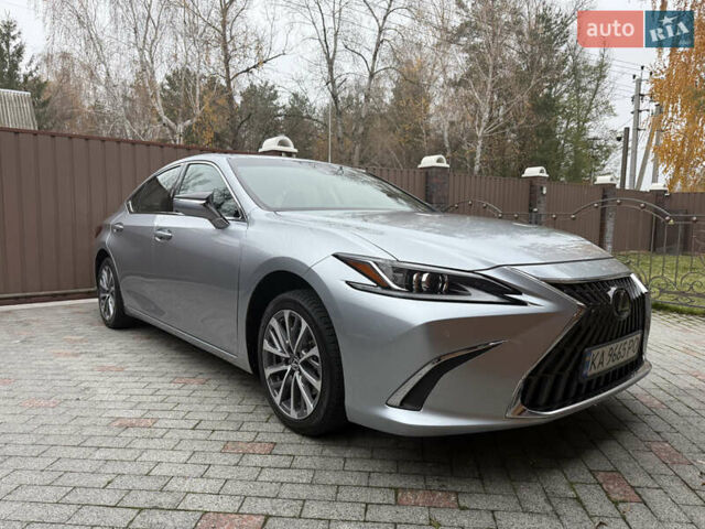 Серый Лексус ЕС, объемом двигателя 2.49 л и пробегом 23 тыс. км за 38800 $, фото 2 на Automoto.ua