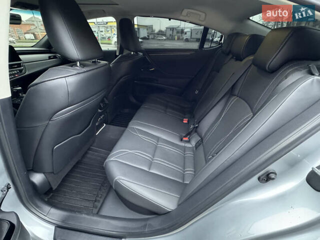 Серый Лексус ЕС, объемом двигателя 2.49 л и пробегом 23 тыс. км за 45500 $, фото 22 на Automoto.ua