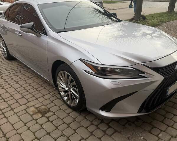 Серый Лексус ЕС, объемом двигателя 2.49 л и пробегом 25 тыс. км за 62000 $, фото 4 на Automoto.ua
