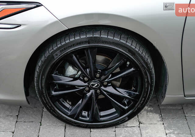 Сірий Лексус ЕС, об'ємом двигуна 2.49 л та пробігом 47 тис. км за 42949 $, фото 10 на Automoto.ua