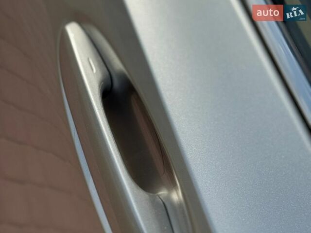 Сірий Лексус ЕС, об'ємом двигуна 2.49 л та пробігом 40 тис. км за 51500 $, фото 20 на Automoto.ua