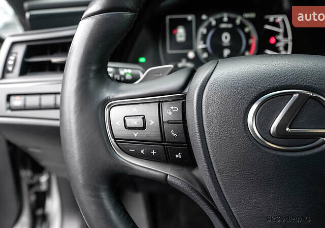 Сірий Лексус ЕС, об'ємом двигуна 2.49 л та пробігом 47 тис. км за 42949 $, фото 19 на Automoto.ua