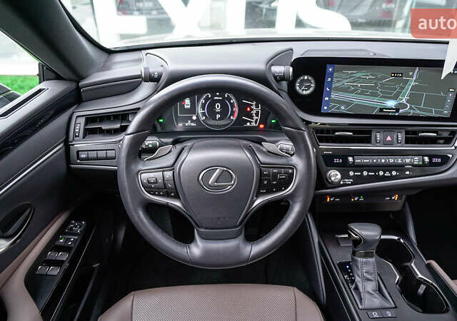 Сірий Лексус ЕС, об'ємом двигуна 2.49 л та пробігом 47 тис. км за 42949 $, фото 8 на Automoto.ua