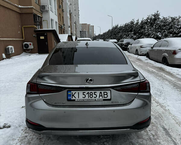 Сірий Лексус ЕС, об'ємом двигуна 2.49 л та пробігом 41 тис. км за 49900 $, фото 1 на Automoto.ua