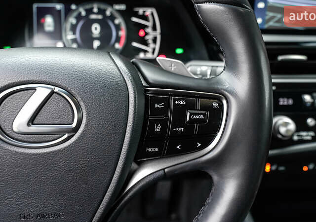 Сірий Лексус ЕС, об'ємом двигуна 2.49 л та пробігом 47 тис. км за 42949 $, фото 20 на Automoto.ua