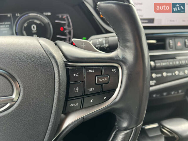 Серый Лексус ЕС, объемом двигателя 2.49 л и пробегом 57 тыс. км за 56500 $, фото 32 на Automoto.ua