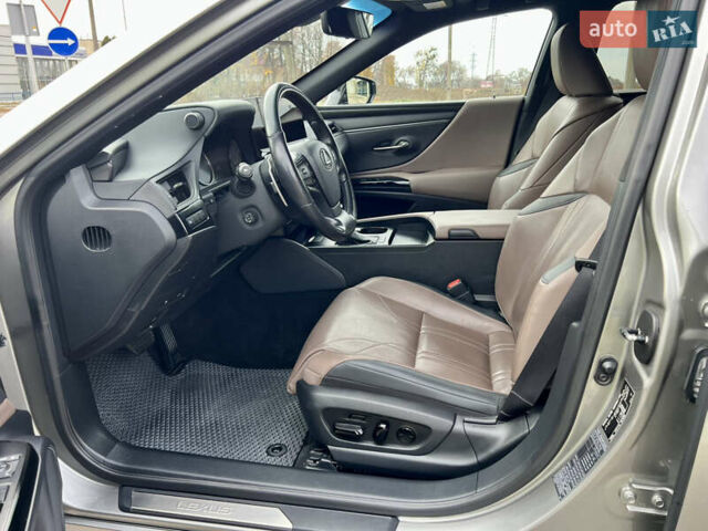 Серый Лексус ЕС, объемом двигателя 2.49 л и пробегом 57 тыс. км за 55900 $, фото 28 на Automoto.ua