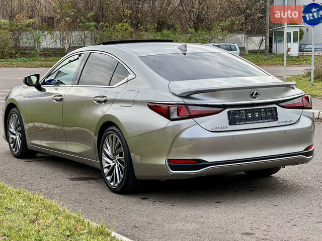 Сірий Лексус ЕС, об'ємом двигуна 2.49 л та пробігом 57 тис. км за 55900 $, фото 19 на Automoto.ua