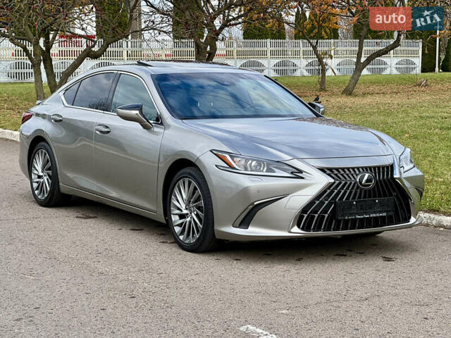 Серый Лексус ЕС, объемом двигателя 2.49 л и пробегом 57 тыс. км за 56500 $, фото 7 на Automoto.ua