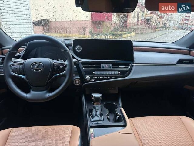 Серый Лексус ЕС, объемом двигателя 2.5 л и пробегом 40 тыс. км за 39000 $, фото 14 на Automoto.ua
