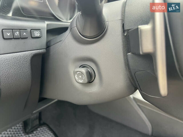 Сірий Лексус ЕС, об'ємом двигуна 2.49 л та пробігом 57 тис. км за 55900 $, фото 32 на Automoto.ua