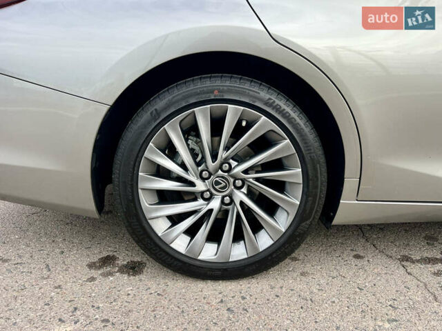 Серый Лексус ЕС, объемом двигателя 2.49 л и пробегом 57 тыс. км за 55900 $, фото 13 на Automoto.ua