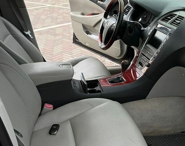 Синій Лексус ЕС, об'ємом двигуна 3.46 л та пробігом 310 тис. км за 8600 $, фото 13 на Automoto.ua