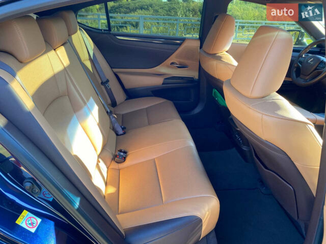 Синій Лексус ЕС, об'ємом двигуна 2.5 л та пробігом 114 тис. км за 31500 $, фото 6 на Automoto.ua